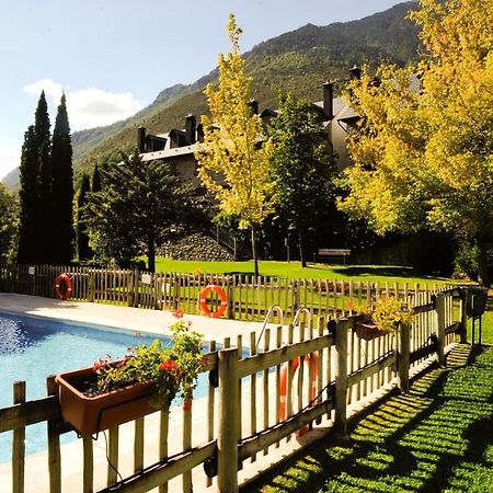 Chardin D'Alto-Apartamentos Chardins Benasque Esterno foto